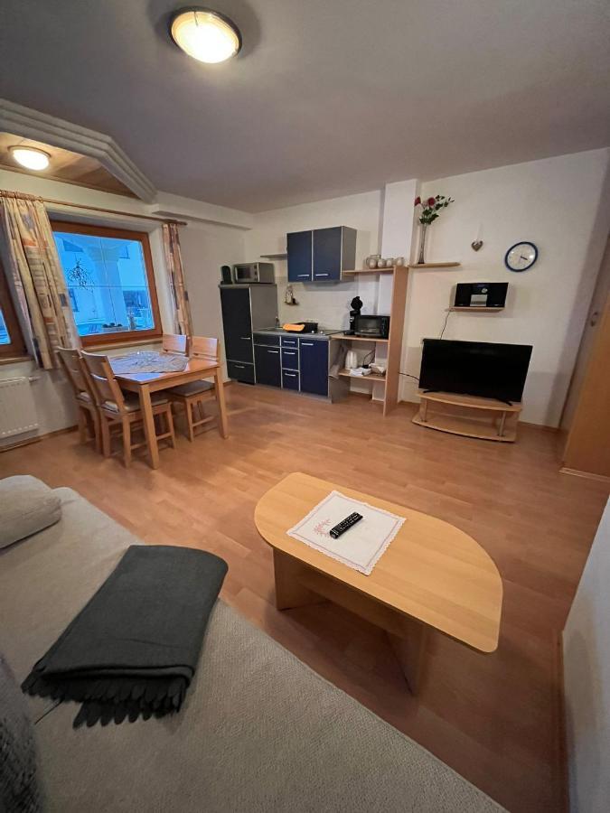 Ferienwohnung Gertraud Und Peter Geisler Finkenberg Eksteriør bilde